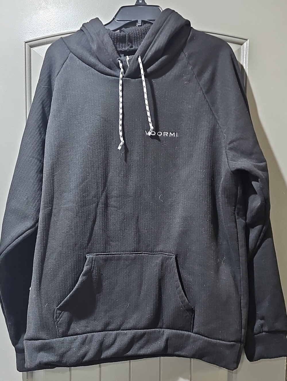 VOORMI Men's Black Pullover Hoodie (WA)